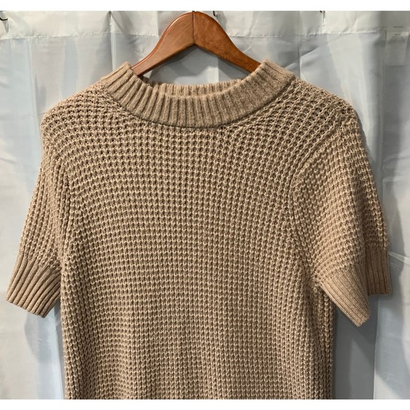 Torrid Chunky Knit Women’s Size 1 Short Sleeve Tan Pullover Sweater - Picture 2 of 9
